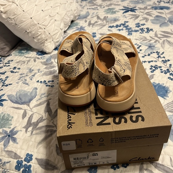 Sandler - Picture 3 of 4